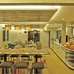 Ξενοδοχείο Mercure L'occitan Καστρ