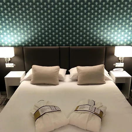 Hotel Mercure L'occitan 4*
