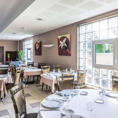 Mercure Castres L'occitan 4*