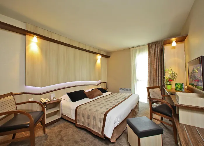 Hotel Mercure L'occitan 4*